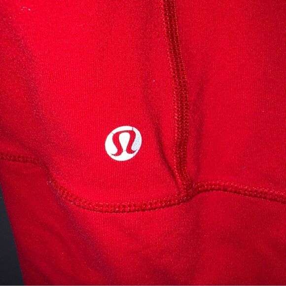 Lululemon In Stride Jacket Currant Red Womens size 8 - Picture 7 of 12